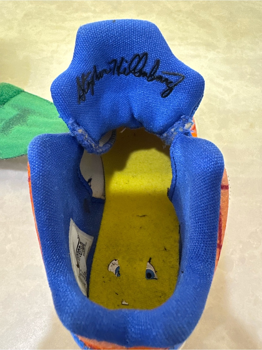 Nike Kyrie 5 SBSP SpongeBob House Shoes - Picture 5 of 7